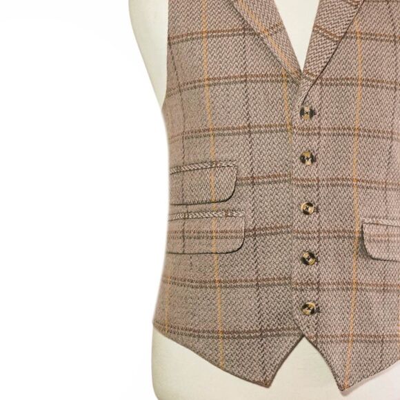 Mens Wool Vest 46R Beige Tan Plaid Windowpane Waistcoat Preppy British Heritage - Picture 6 of 8